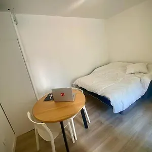 https://studio-apartment-in.fr-paris.fr