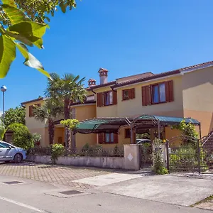 https://apartments-masek.in-istria.net