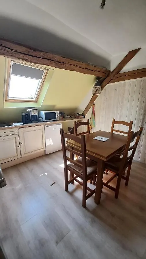 Le Calme A La Campagne Appartement Besson